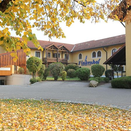 Appartement Hotel Finkenhof Kirchham Eksteriør billede