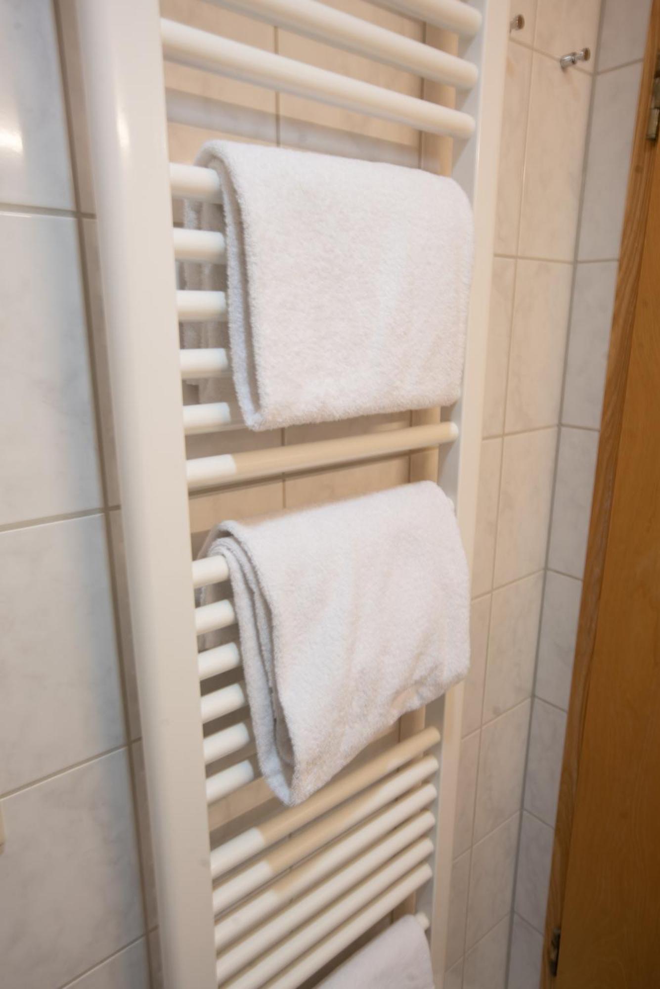 Appartement Hotel Finkenhof Kirchham Eksteriør billede