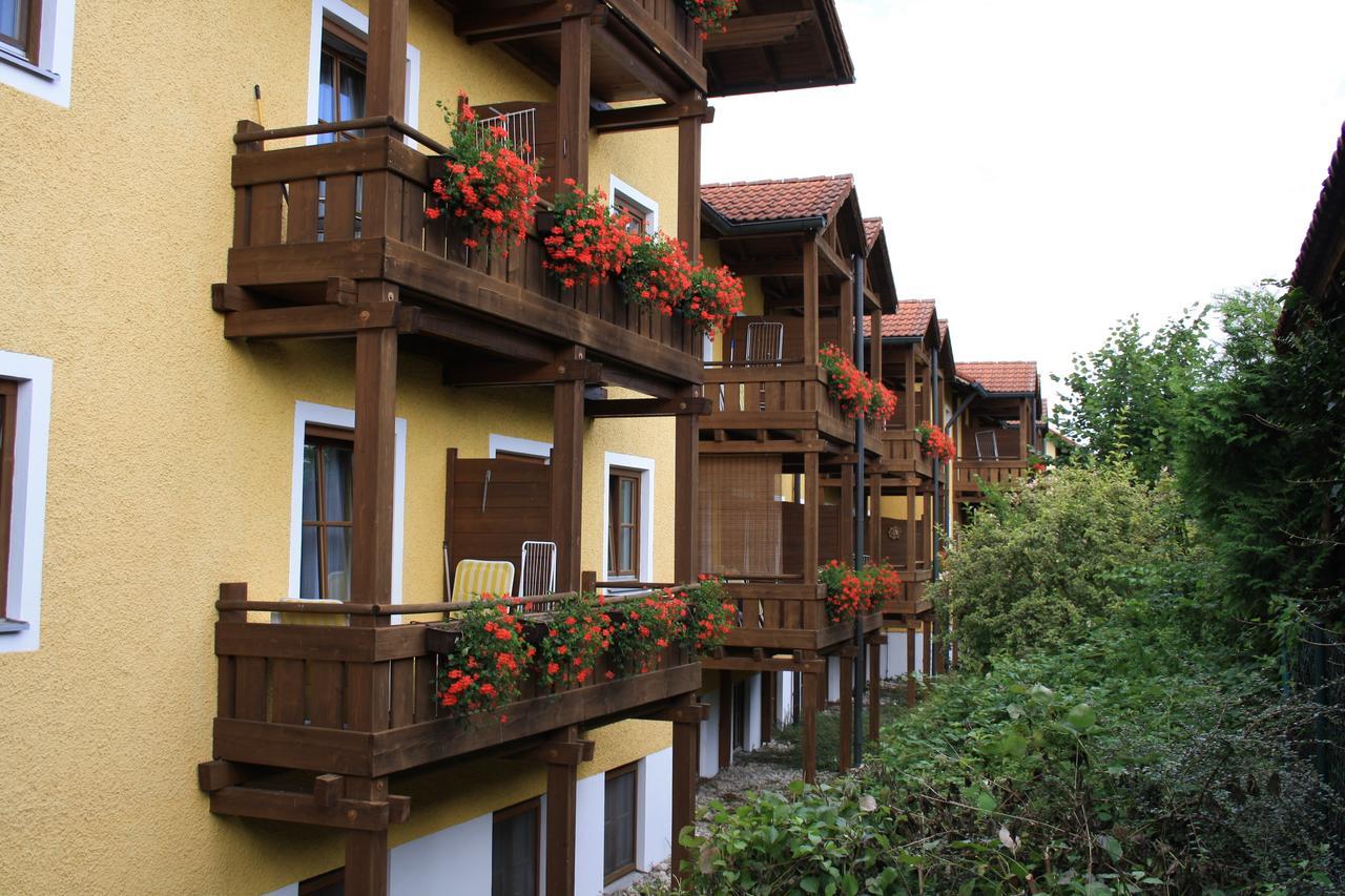 Appartement Hotel Finkenhof Kirchham Eksteriør billede